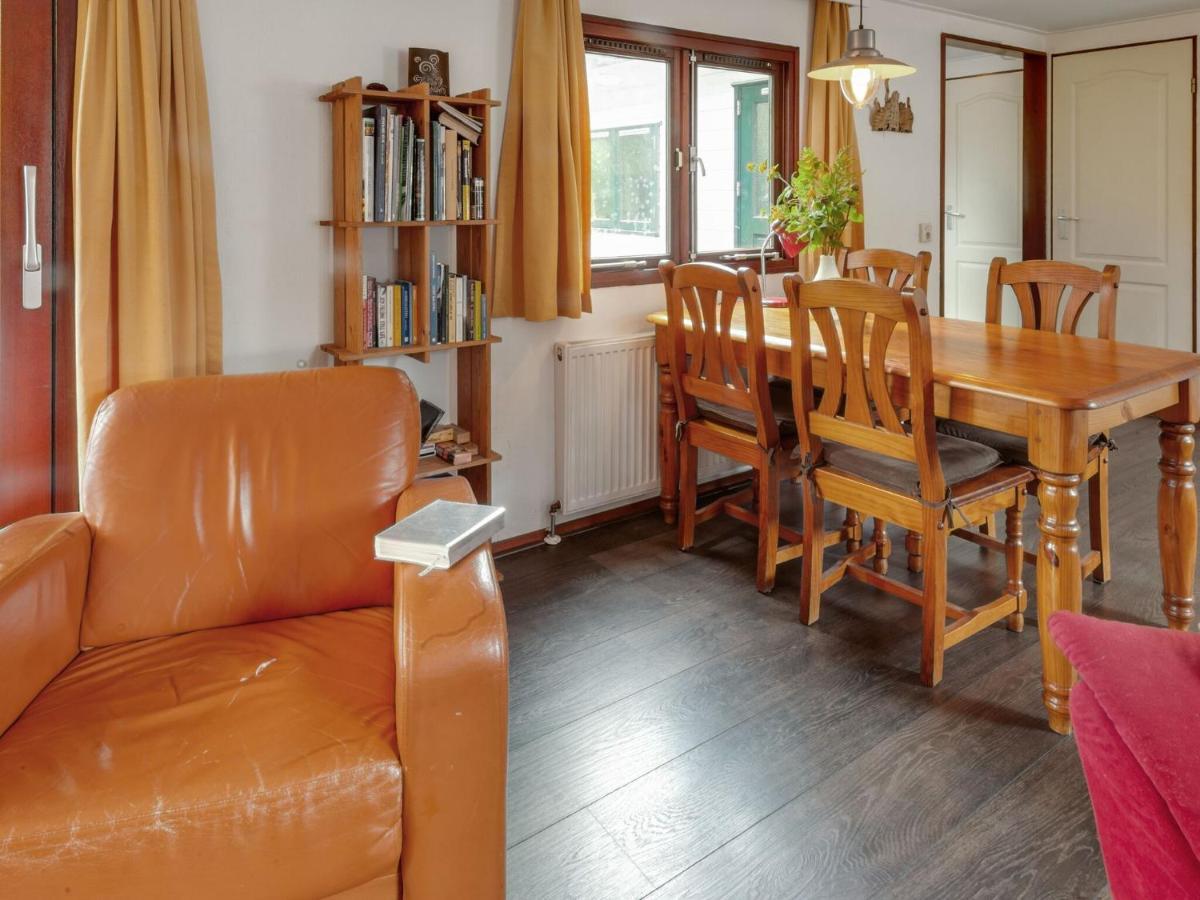 Tasteful Chalet Near Ommen For Family Stegeren Bagian luar foto