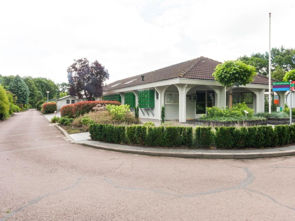 Tasteful Chalet Near Ommen For Family Stegeren Bagian luar foto