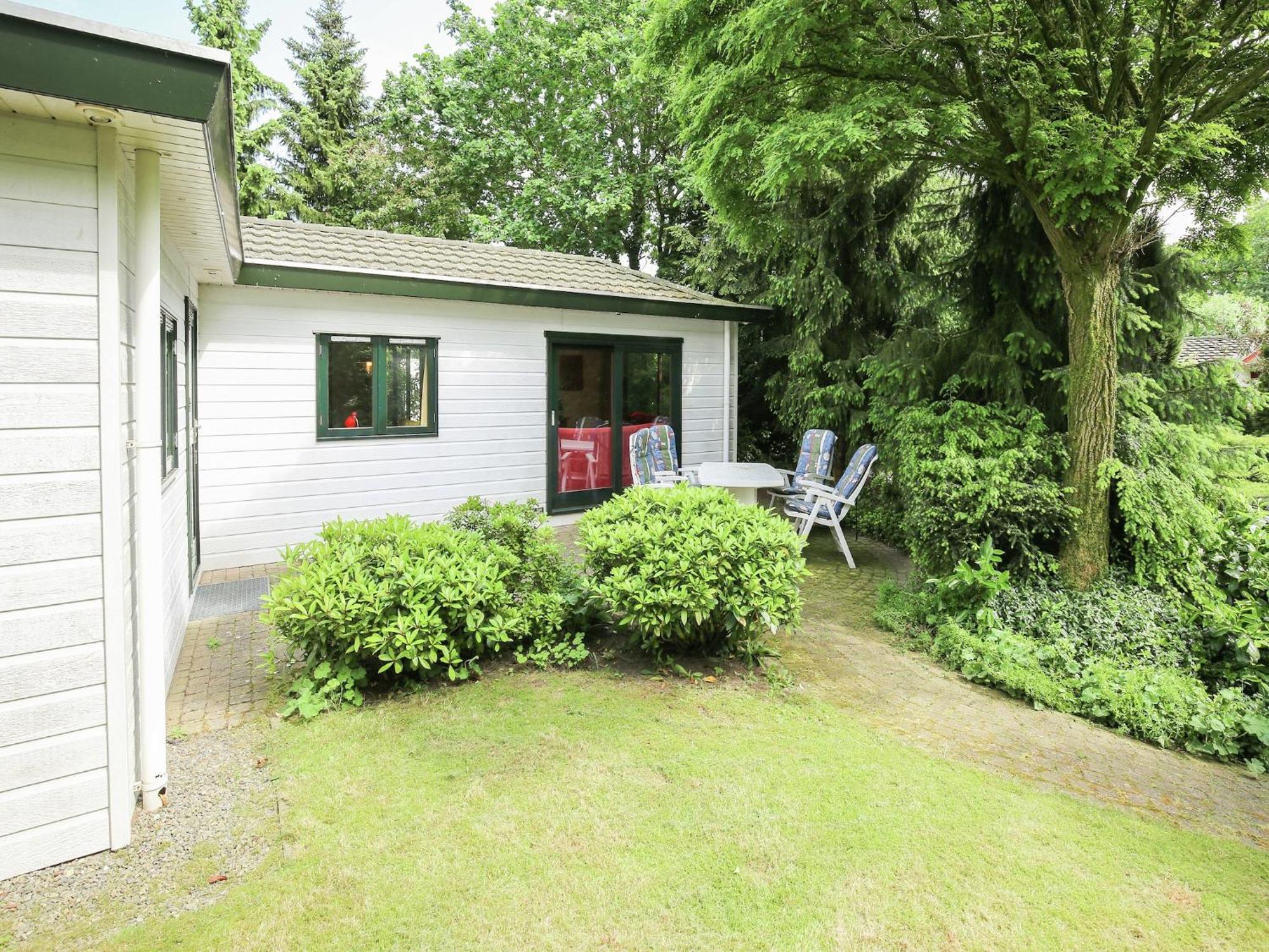 Tasteful Chalet Near Ommen For Family Stegeren Bagian luar foto